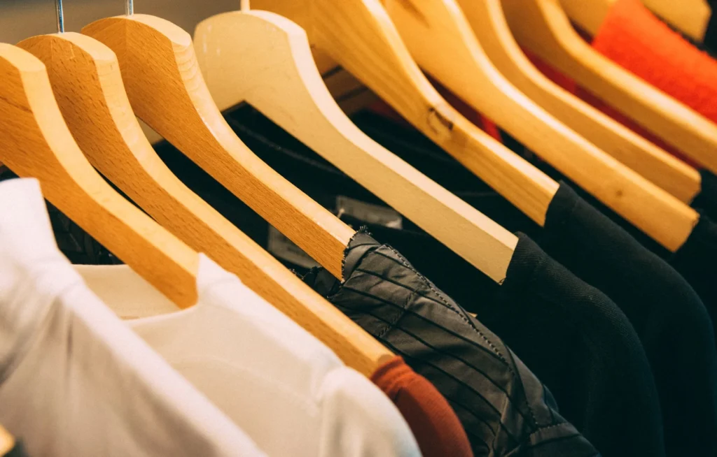GCC's E-Commerce Boom: How Perfumes, Fashion & Wellness Are Leading Sales.