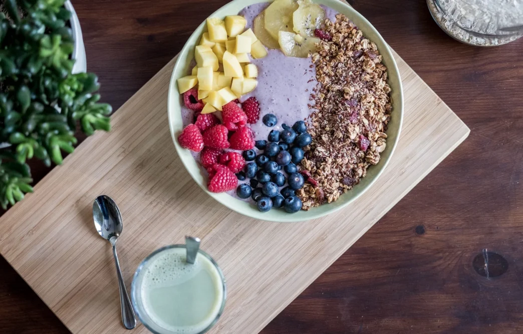 How to Blend Superfood & Supplement Habits for Overall Health
