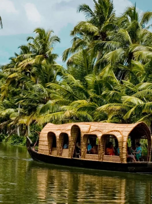 Bleisure Travel: How Business and Leisure Are Shaping the Future of Hospitality.